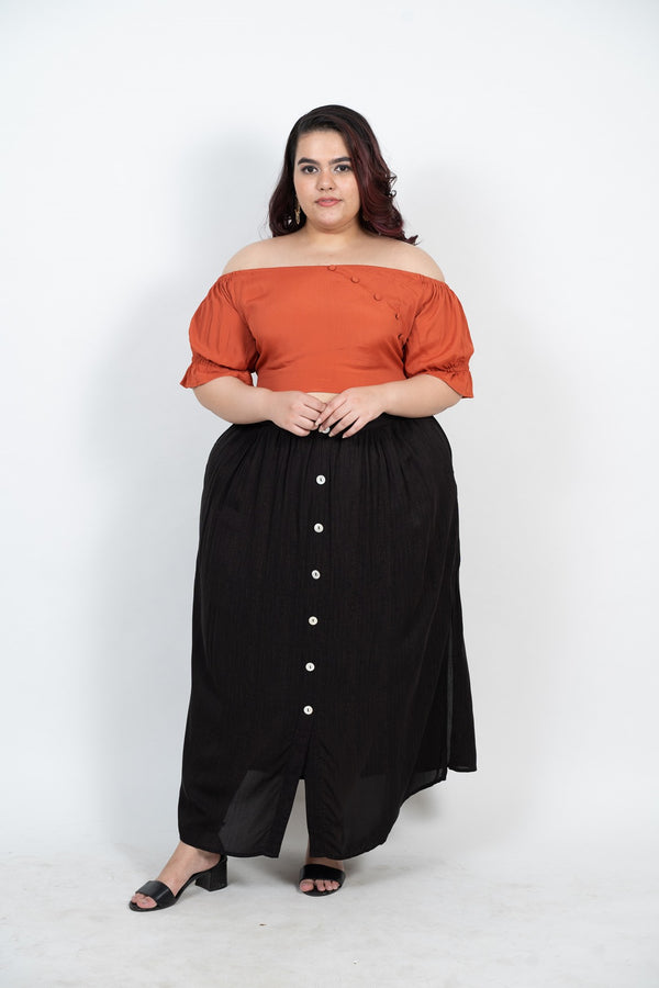 Crop Top WIith Ruffled Sleeves And Button On Front